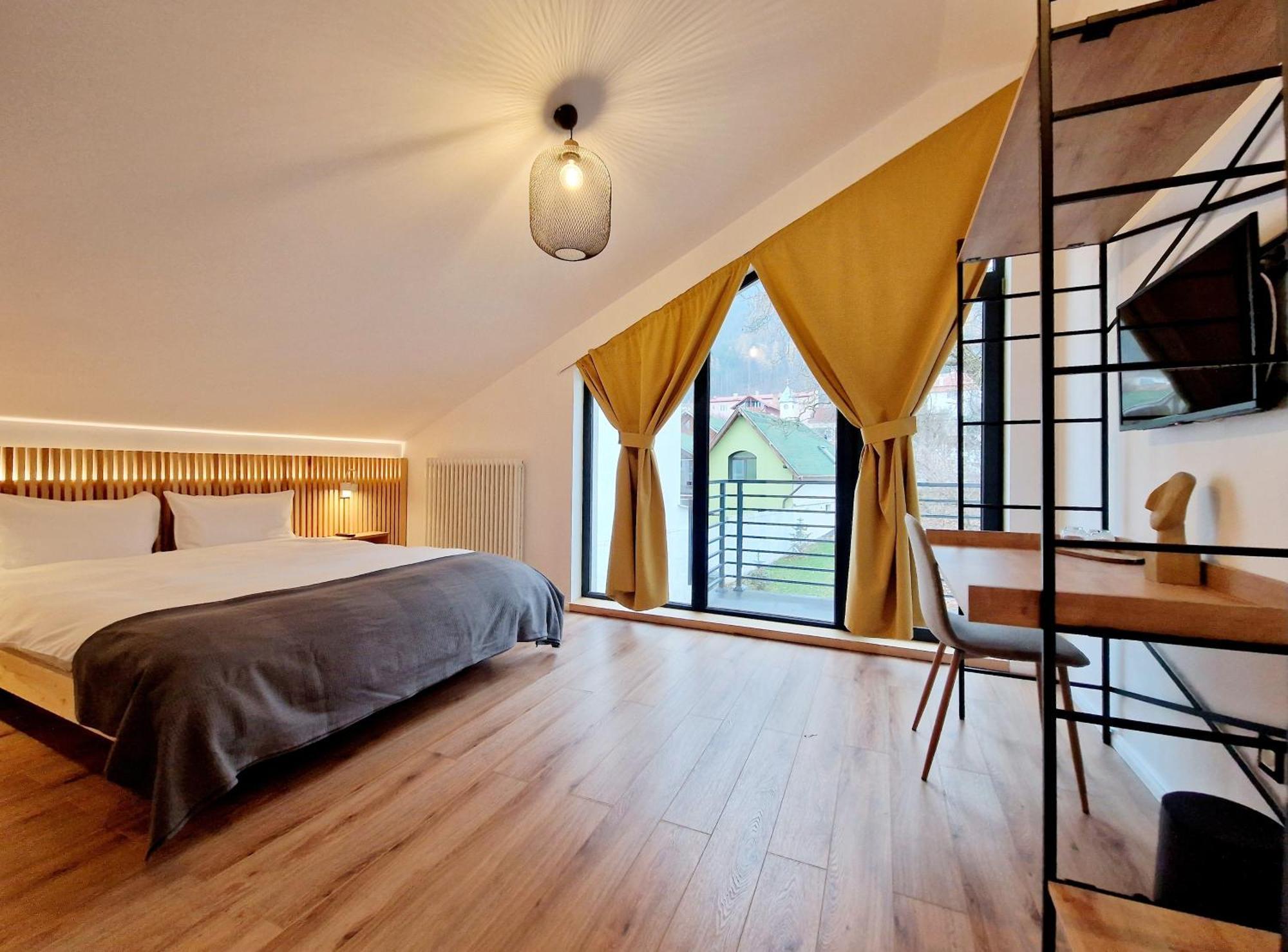 Ra House Hotel Brasov Exterior photo